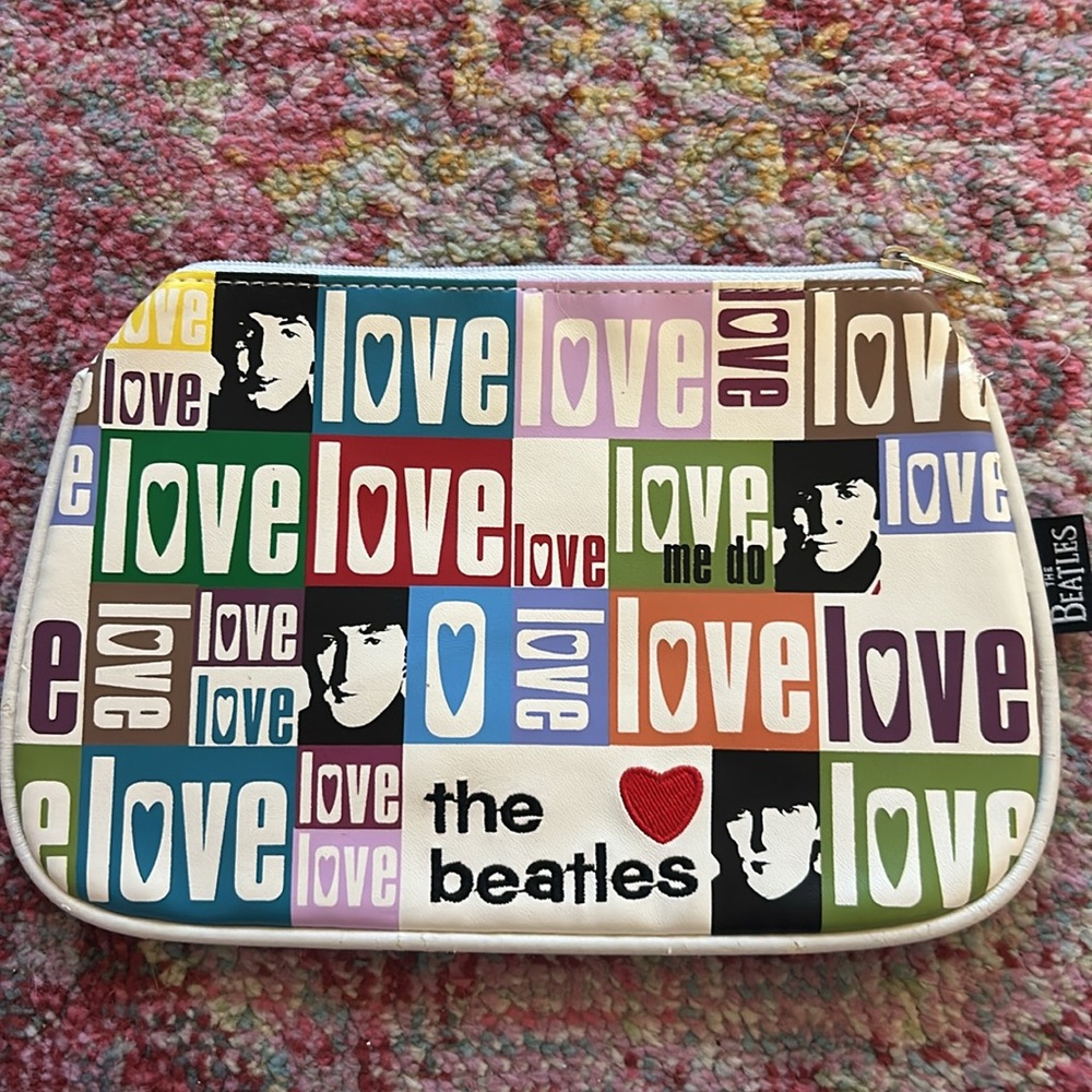 Beatles Pouch - Picture 2 of 7